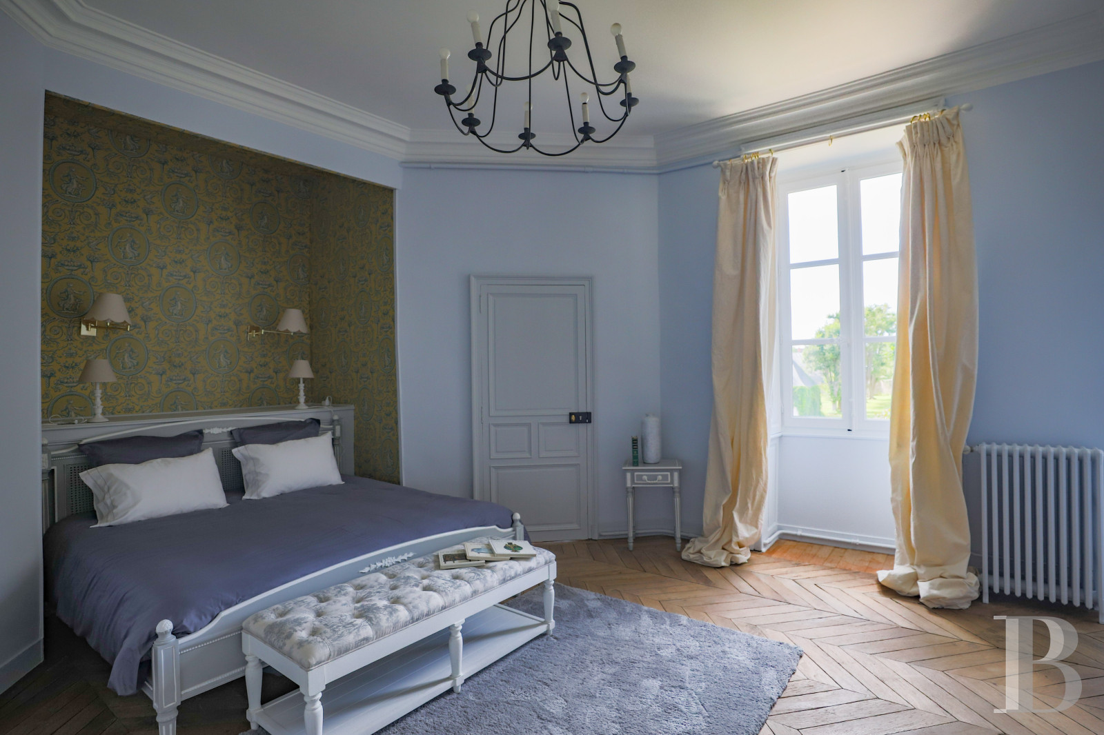 Dans la Sarthe, à l’est du Mans, un château du 19e siècle d’inspiration Renaissance dans son parc de onze hectares - photo  n°14